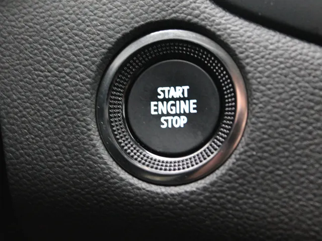 Renault Megane E-Tech Estate 1.6 Plug-In Hybrid 160 PK Intens | Automaat | Pack easy | Pack Drive |