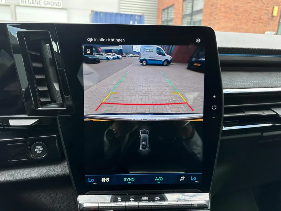 Renault Austral 1.2 E-Tech full hybrid 200 techno esprit Alpine | Apple Carplay & Android Auto | Climate Control | Camera | Adaptieve Cruise Control | Automatische Kofferklep | Dodehoek Detectie | 12 Maanden BOVAG Garantie