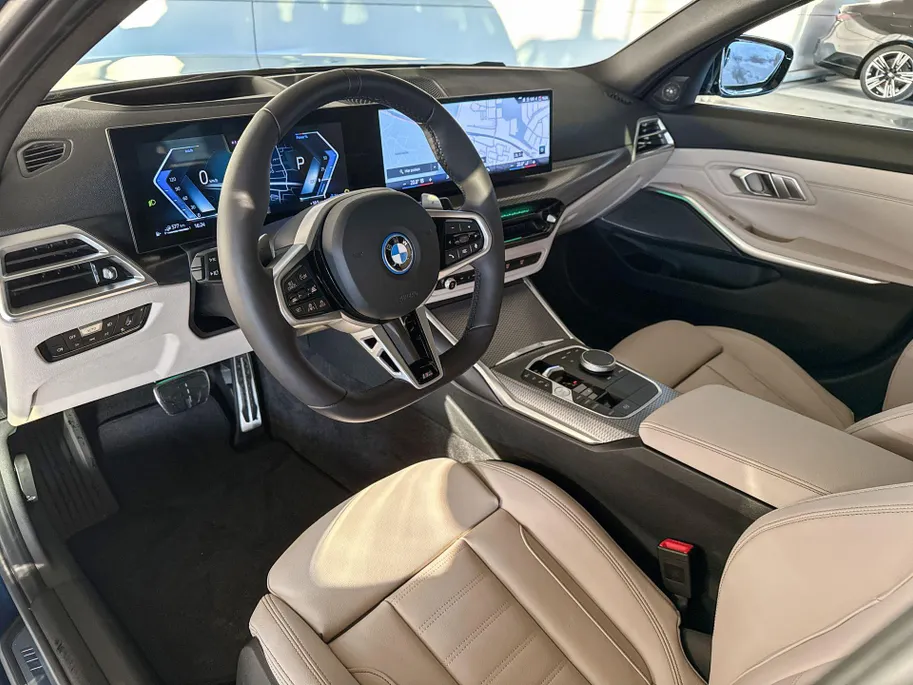 BMW 3 Serie Touring 330e M Sport Edition