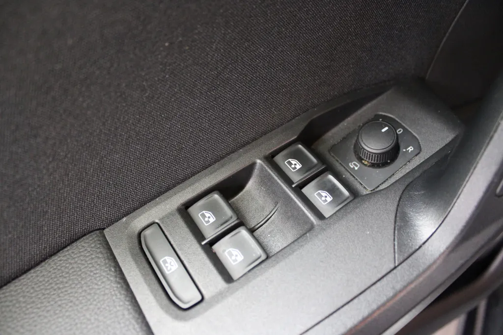 SEAT Ibiza 1.0 EcoTSI Xcellence 115pk 5 jaar garantie / Keyless / Full led / 16'' LMV / Camera /