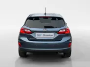 Ford Fiesta 1.0 EcoBoost Titanium 125pk | Stoel- stuur en voorruitverwarming | Navigatie via Apple Carplay & Android auto | Parkeer sensoren