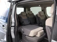 Volkswagen Multivan 1.4 218pk DSG eHybrid L2H1 Life Business · Glazen dak · Trekhaak · Camera · Elek. Schuifdeuren · Apple/Android Car Play · 7 Persoons · 18'' Inch · Garantie t/m 02-06-2028 of 100.000km
