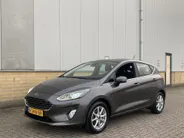 Ford Fiesta 1.0 EcoBoost 100 pk Titanium 5-deurs Navigatie - Apple Carplay/ Android Auto - Active Park Assist