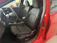 Ford Focus 1.0 EcoBoost Hybrid 125 pk ST Line X Panoramadak - Groot navigatie - 18inch LM Velgen - Driver Assistance Pack - Winter Pack - Race Red