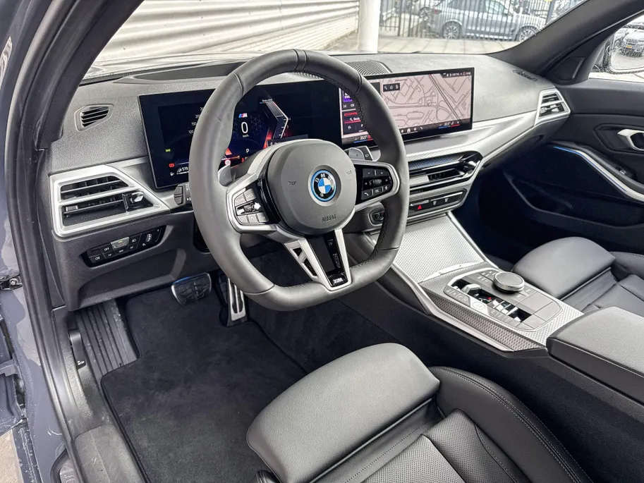 BMW 3 Serie Touring 330e