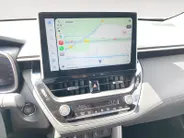 Toyota Corolla Cross Hybrid 140 Style Stoel-/stuurverwarming | CarPlay | Elektr. kofferklep | Camera | NL Auto | etc.