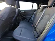 Ford Focus Wagon 1.0 EcoBoost Hybrid ST Line Style | Navigatie | Panorama Dak | Stoel/Stuur/Voorruitverwarming | Apple Carplay / Android Auto | Panorama Dak | Adaptieve Cruise Control | Lichtmetalen Velgen |