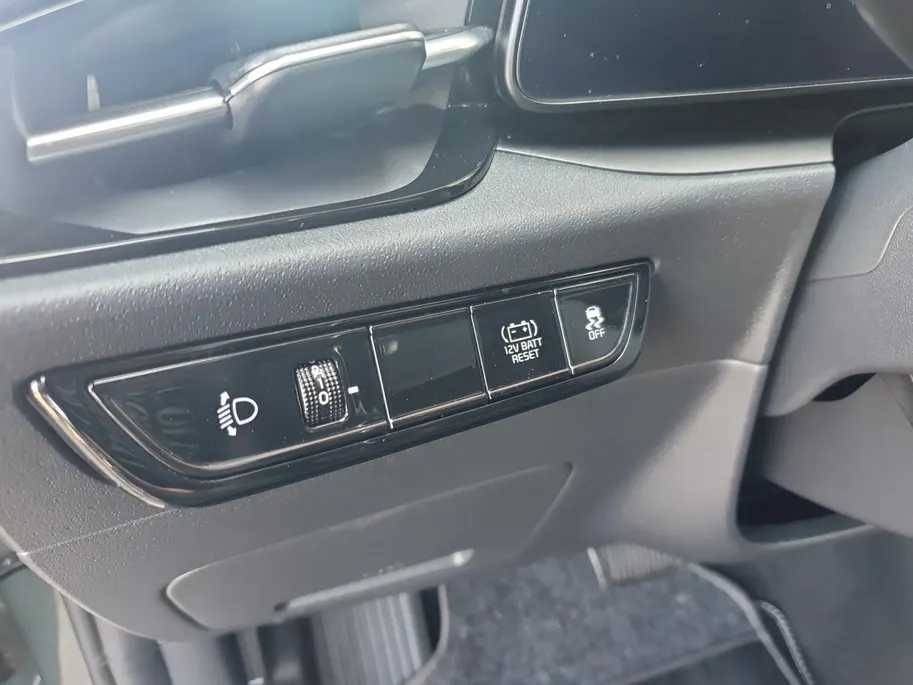 Kia Niro 1.6 GDi Hybrid DynamicLine | Navigatie | Camera | Adaptieve cruise control | Apple Carplay / Android Auto | Parkeersensoren voor en achter | Verbruik 1 op 20!