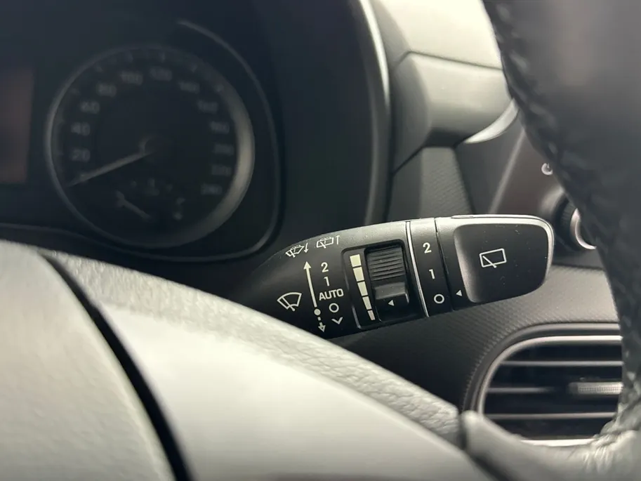 Hyundai Kona 1.0 T-GDI Fashion | Navigatie | Cruise Control | Trekhaak