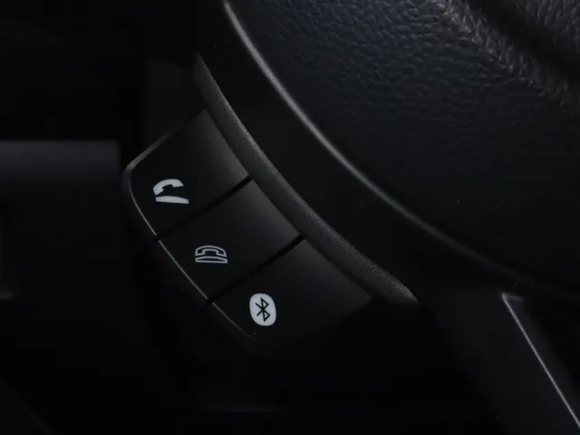 Suzuki Swift 1.0 BoosterJet Select Carplay | Camera