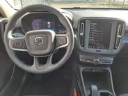 Volvo XC40 2.0 B3 Essential AUTOMAAT | Stuur/stoelverwarming | Adaptieve Cruise | Camera | Sensoren | Dode hoek | Apple Carplay/Android Auto