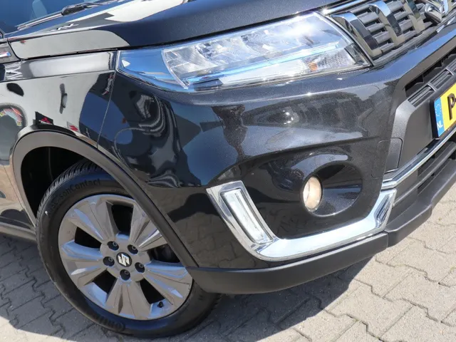 Suzuki Vitara 1.4 BoosterJet Select Hybrid Trekhaak | AllSeasons | Carplay