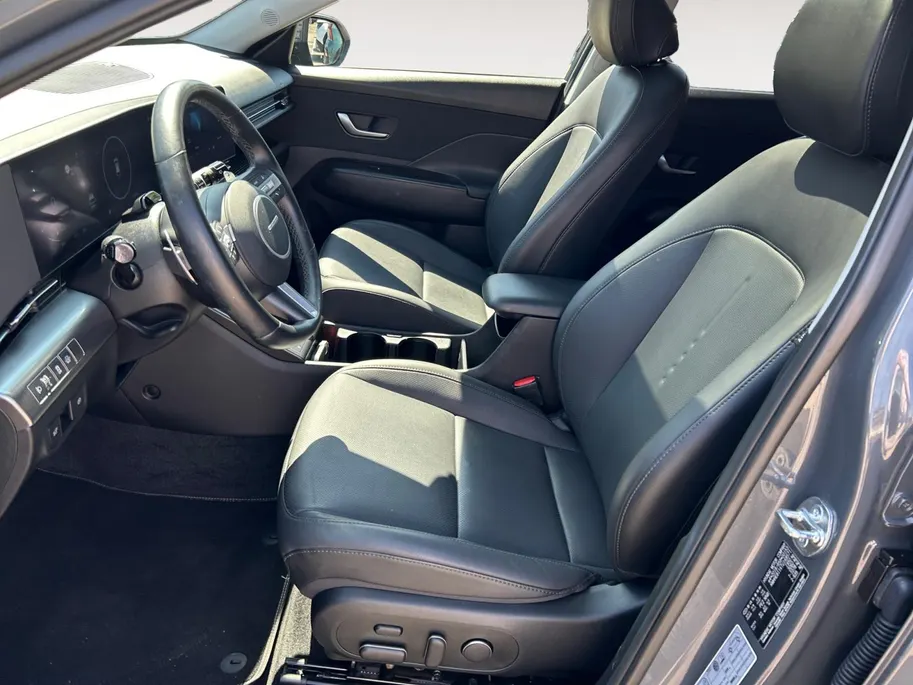 Hyundai Kona 1.6 GDI HEV Premium Sky | Stoel- stuurverwarming | Schuif- kanteldak | Leder | Elek. stoelverstelling