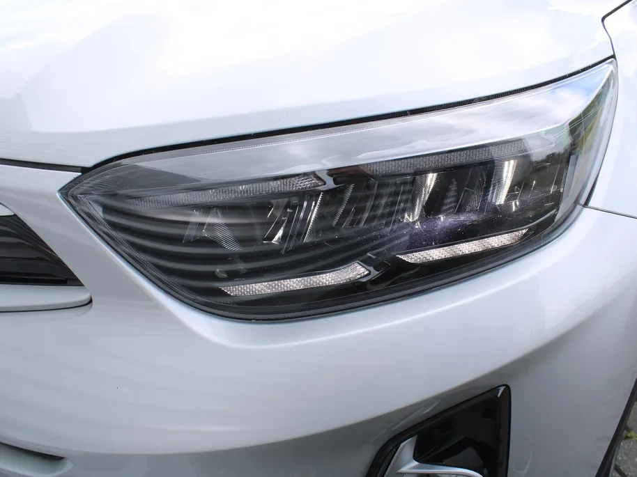 Kia Stonic 1.0 T-GDi MHEV DynamicPlusLine | Camera | Clima | Cruise | 16' LM | LED | Navi | Apple Carplay/Android Auto | Keyless | Automaat |
