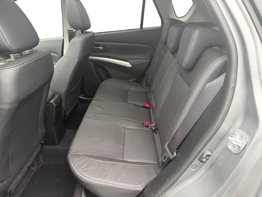 Suzuki S-Cross 1.0 Boosterjet Stijl | Clima / adapt. cruise control | Navigatie | Camera | Subwoofer |