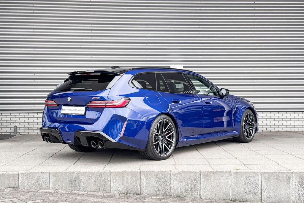 BMW M5 Touring 