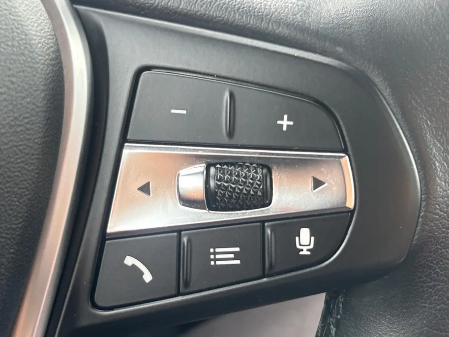 BMW 3 Serie 320e Business Edition Plus *Automaat*Navigatie*Parkeersensoren*Carplay*Lederen bekleding*Stoelverwarming*LM.Velgen*Zeer nette auto!