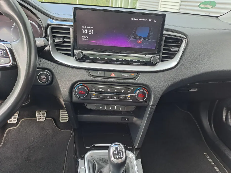 Kia Ceed Sportswagon 1.0 T-GDi ExecutiveLine | Navigatiesysteem full map | Camera | Apple Carplay/Android Auto | Stoel en Stuur verwarming | ECC | Elektrisch glazen schuif-/kanteldak