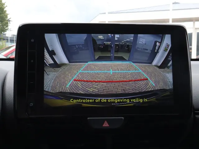 Toyota Yaris Cross 1.5 Hybrid Explore | Stoelverwarming | Parkeersensoren | Carplay