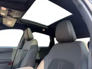 Ford Kuga 2.5 PHEV ST-Line X | Dealer Onderhouden | Garantie tot 24-06-2028 | Trekhaak | 2100KG Trekgewicht | Pano Dak | 360 Graden Camera | Adapt. Cruise Control | BLISS | Winter Pakket | B&O Audio | Elektrische Achterklep