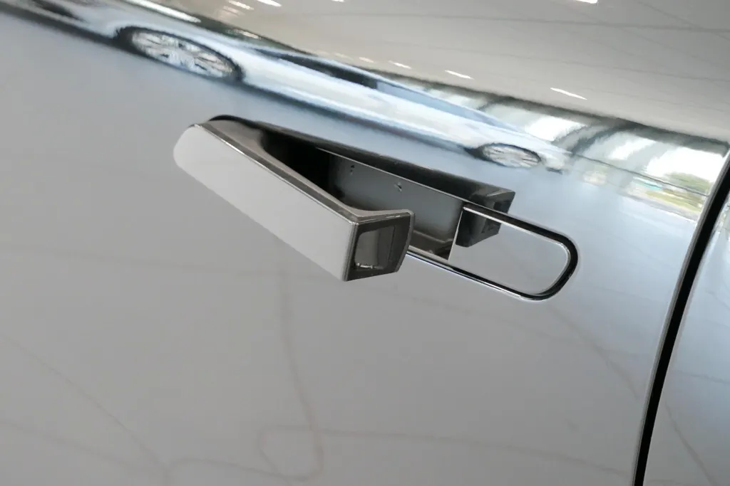 Renault Scénic E-Tech EV87 long range iconic Uit voorraad leverbaar OP = OP | €3.000 KORTING | 5 jaar garantie!