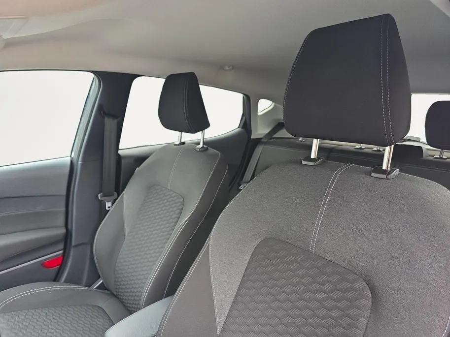 Ford Fiesta 1.0 EcoBoost Titanium | Android Auto/ Apple Carplay | Winterpakket | Parkeersensoren achter | Led koplampen | 12 maanden garantie