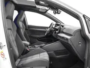 Volkswagen Golf 1.5 eHybrid 272pk DSG GTE · Panoramadak · 360 Camera · Head-Up Display · Matrix LED · Optiekpakket Zwart · Dodehoeksensor · Garantie t/m 10-11-2030 of 100.000km
