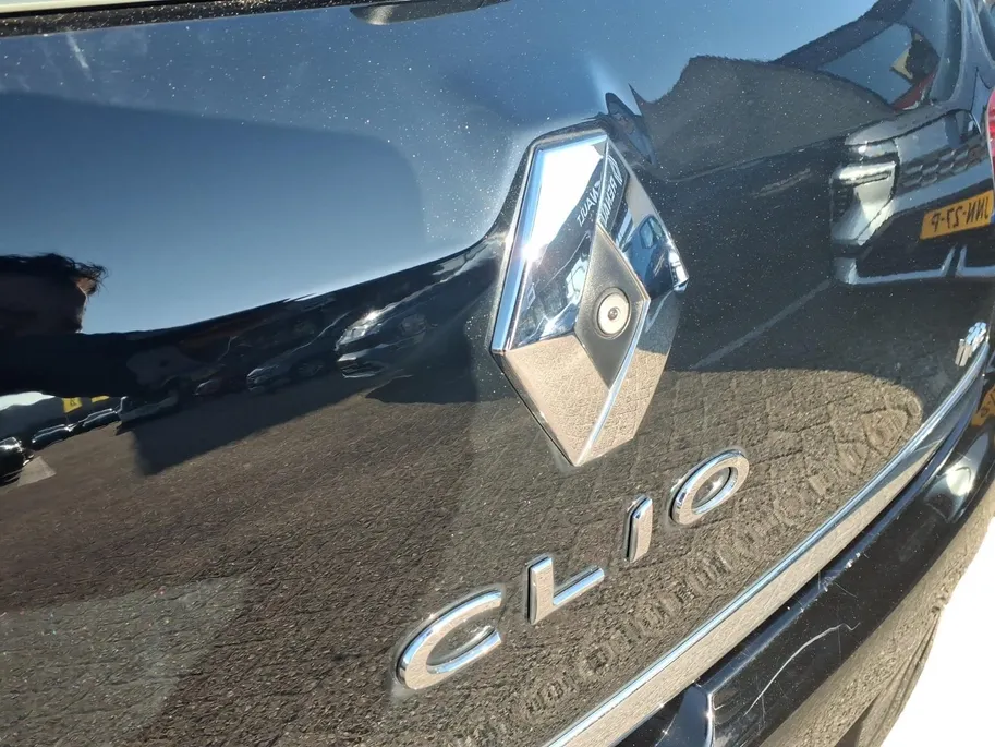 Renault Clio 0.9 TCe Iconic | PDC | LVM | Airco | 4 nieuwe banden | 1 jaar Garantie