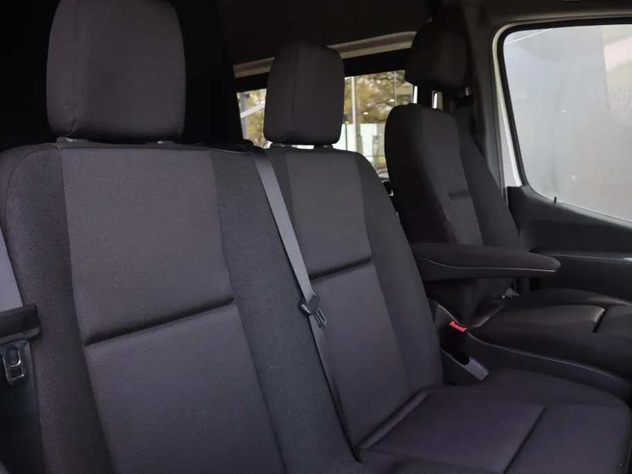 Mercedes-Benz Sprinter 317 L2H2 DC 6 pers. 3.5T TREKHAAK