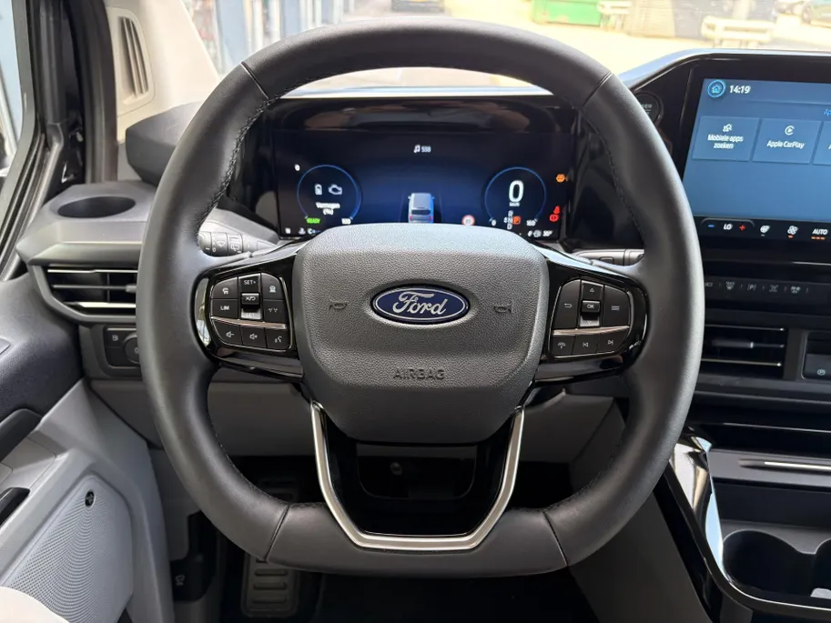 Ford Transit Custom Tourneo 340 2.5 PHEV L2H1 Titanium X 1850 KG Trekgewicht I LUXURY PACK I TREKHAAK I DRIVER ASSISTANCE PACK I APPLE CARPLAY / ANDROID AUTO I