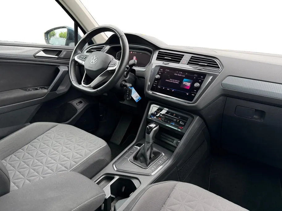 Volkswagen Tiguan 1.4 TSI HYBRIDE, | Metallic | LM velgen | NU Rijklaarprijs! Incl.12 Maanden, APK, Onderhoudsbeurt etc! Premiumpakket gratis!