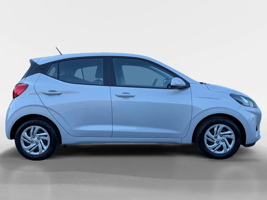 Hyundai i10 1.0 Comfort Smart | Achteruitrijcamera | Parkeersensoren achter | Navigatie | Airco | Apple Carplay/ Android auto |