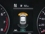 Kia Stonic 1.0 T-GDi MHEV DynamicLine | Stoelverwarming | Camera | Parkeersensor v+a | Clima | Navi | Apple Carplay/Android Auto | 15" LM | Cruise |