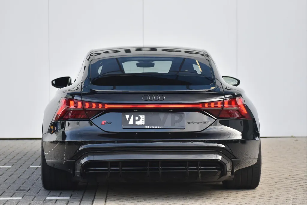 Audi e-tron GT RS
