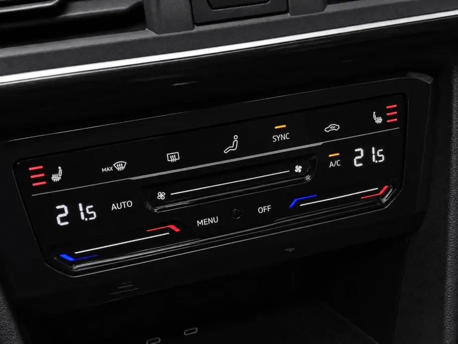 SEAT Tarraco 1.4TSIe-Hybrid 180kW/245PK PHEV FR · Panoramdak · Trekhaak · 360°Camera + Parkeersensoren · Stoelverwarming · Apple/Android Car Play ·