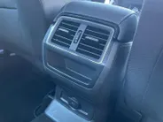 Škoda Karoq 1.0 TSI Ambition Business DSG-Automaat| Wegklapbare trekhaak| Navi| Cruise Control| Climate control| Parkeersensoren v+a|