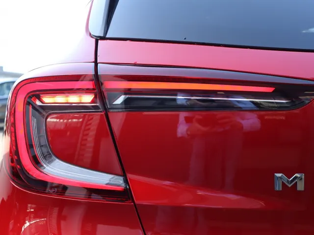 Mitsubishi ASX 1.8 HEV Executive | Stoel/Stuur Verwarming | Apple/Android Auto | Voor/Achter Camera