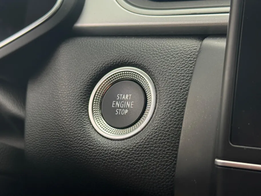 Renault Captur 1.0 TCe 90 Intens | Apple Carplay/Android Auto | Achteruitrijcamera | Climate Control | Cruise Control |