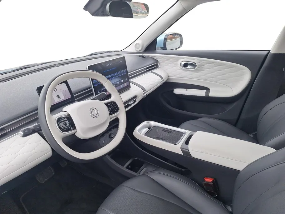 Dongfeng Box Launch Edition 42 kWh | Full Option | 360 Camera | Stoelverwarming & Stoelventilatie | Apple Carplay & Android Auto | Leder | 17'' LMV |