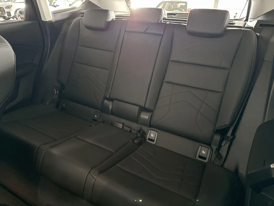BMW iX1 eDrive20 Pure Edition 67 kWh