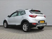 Kia Stonic 1.0 T-GDi MHEV DynamicLine | 15' LM | Apple Carplay/Android Auto | Navi | Camera | Cruise | LED | Airco |