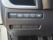 Nissan QASHQAI 1.3 MHEV Tekna Plus | Leer | Voorstoelen verwarmd | 360 Camera | Navigatie | 20'' LM | Stoel Massage | Luxe Lederen Bekleding | Dode Hoek Detectie | Apple Carplay/Android Auto