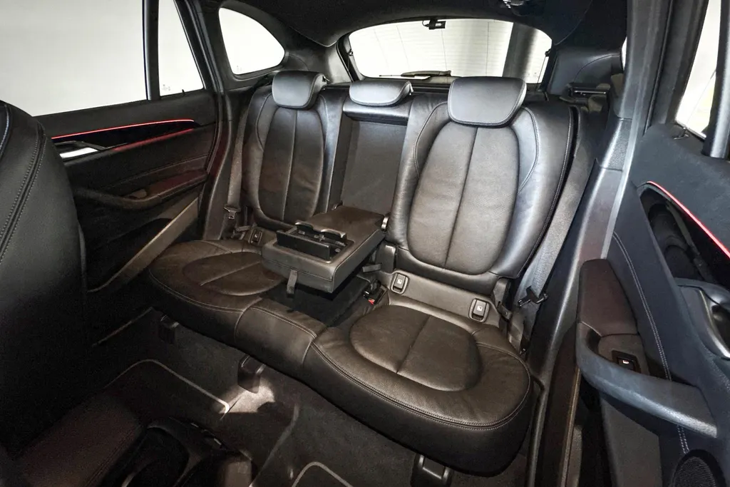 BMW X1 sDrive20i Business Edition Plus
