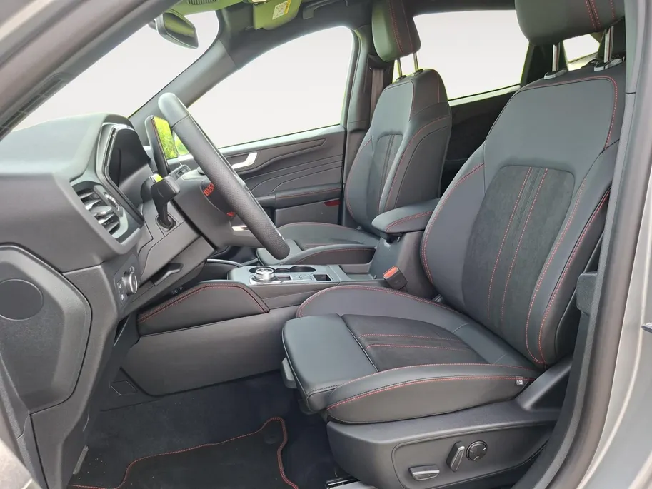 Ford Kuga 2.5 PHEV ST-Line X | Driver Assistancepack | El. Trekhaak | 360Camera | Adaptive Cruisecontrol | Navigatie | Matrix Led koplampen | El. Verstl. voorstoelen | AGR | BLIS | Nieuw te bestellen! | 0,99% rente icm Ford Options