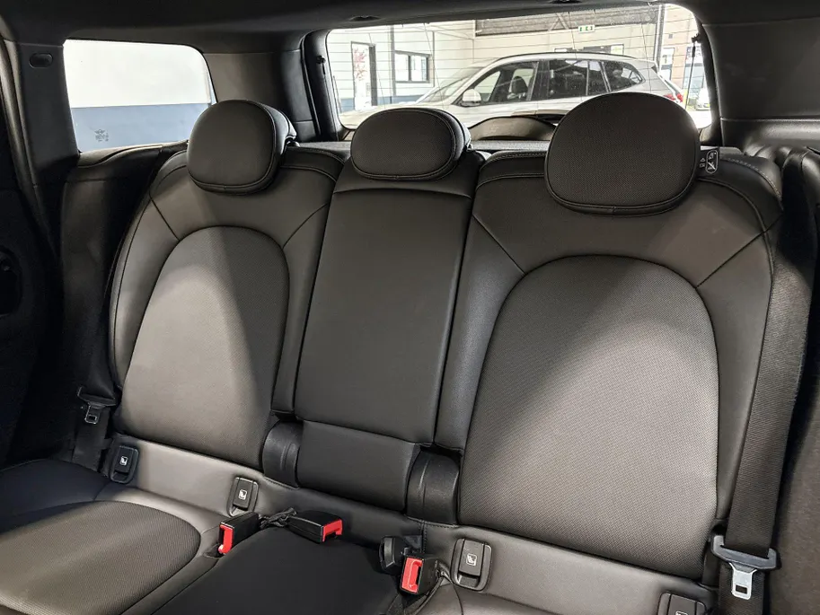 MINI Countryman Cooper SE ALL4 Classic