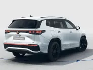 Volkswagen Tayron R-Line Edition 1.5 eHybrid 272 PK 6 versn. DSG · Black Style Pakket · Comfort Pakket Plus · Panoramaschuif-kanteldak ·