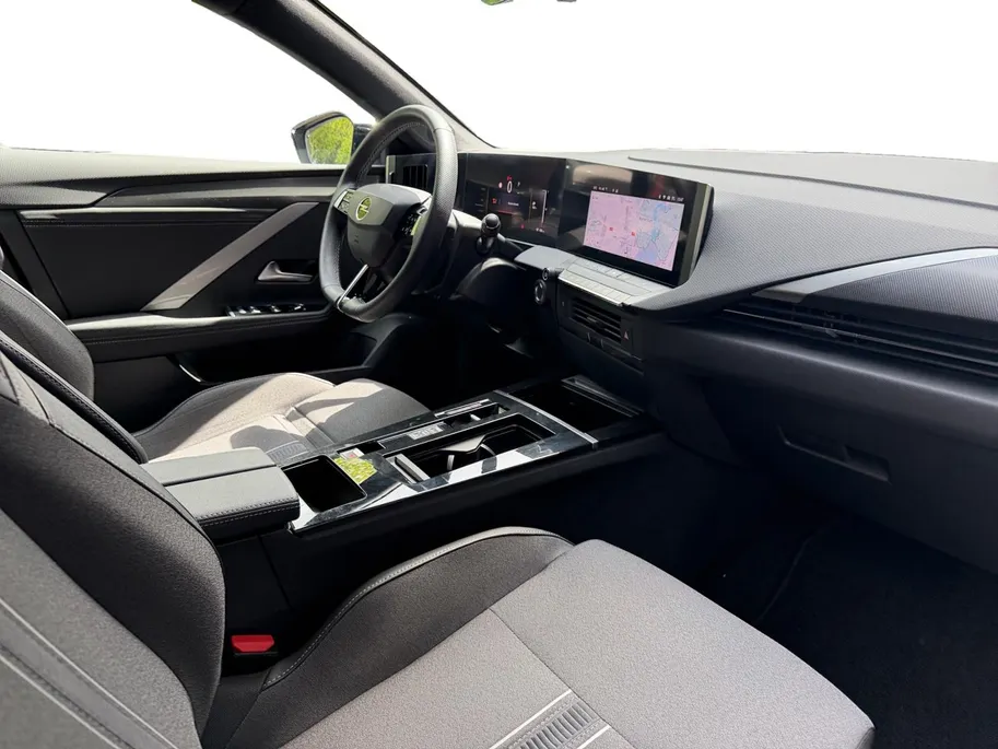 Opel Astra Electric 54 kWh Business Edition 95 % SOH 360 Camera | Unieke KM stand | Stoel + stuurverwarming | 12 Maanden BOVAG | Climate control | ACC |