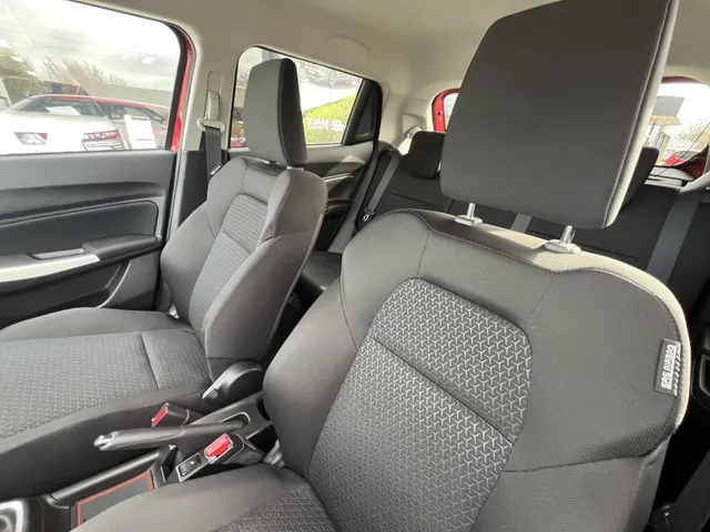 Suzuki Swift 1.2 Select Smart Hybrid