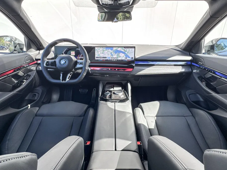 BMW 5 Serie Sedan 550e xDrive