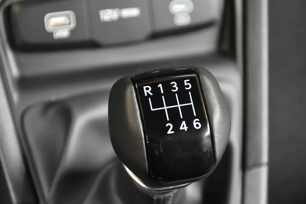 Kia Stonic 1.0 T-GDi MHEV 115pk DynamicPlusLine
